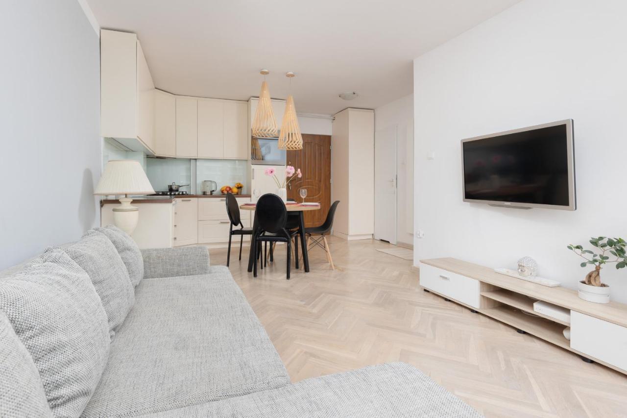 Zlota Apartment Center Of Warsaw By Noclegi Renters Dış mekan fotoğraf