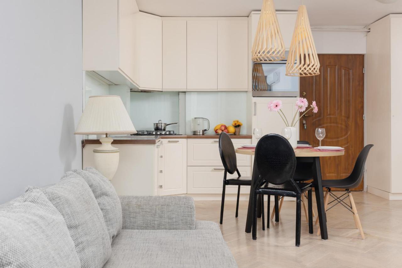 Zlota Apartment Center Of Warsaw By Noclegi Renters Dış mekan fotoğraf