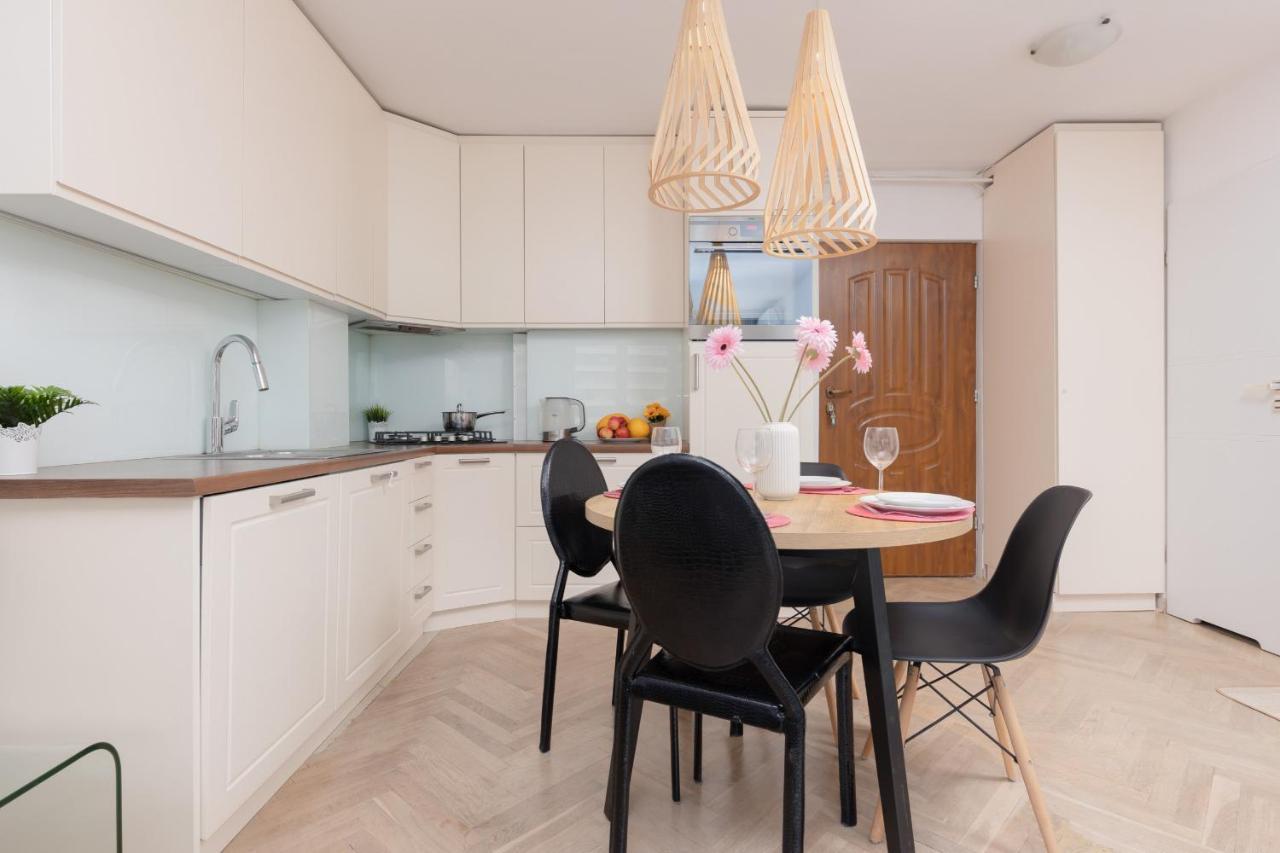 Zlota Apartment Center Of Warsaw By Noclegi Renters Dış mekan fotoğraf